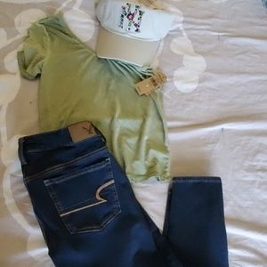 American Eagle jeans. 4